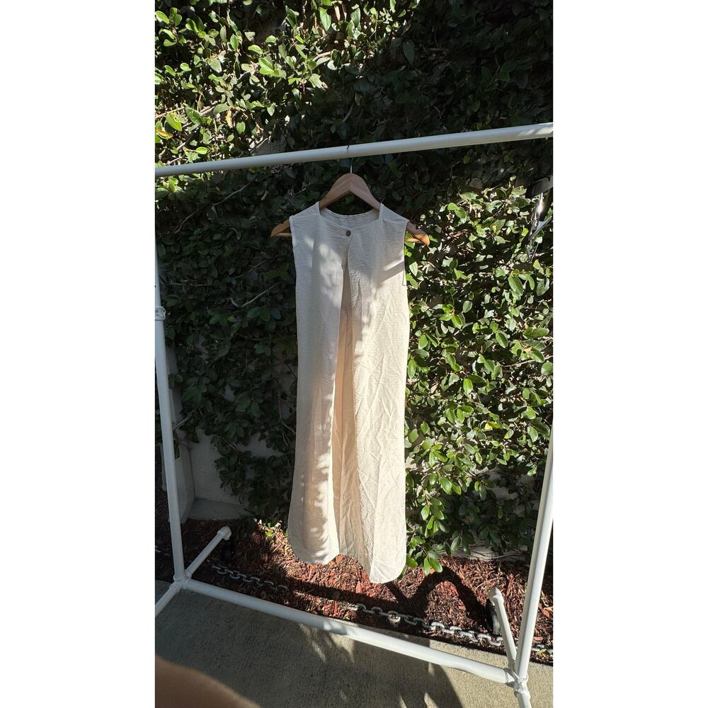 Ivory Button Back Dress - Picture 4 of 6